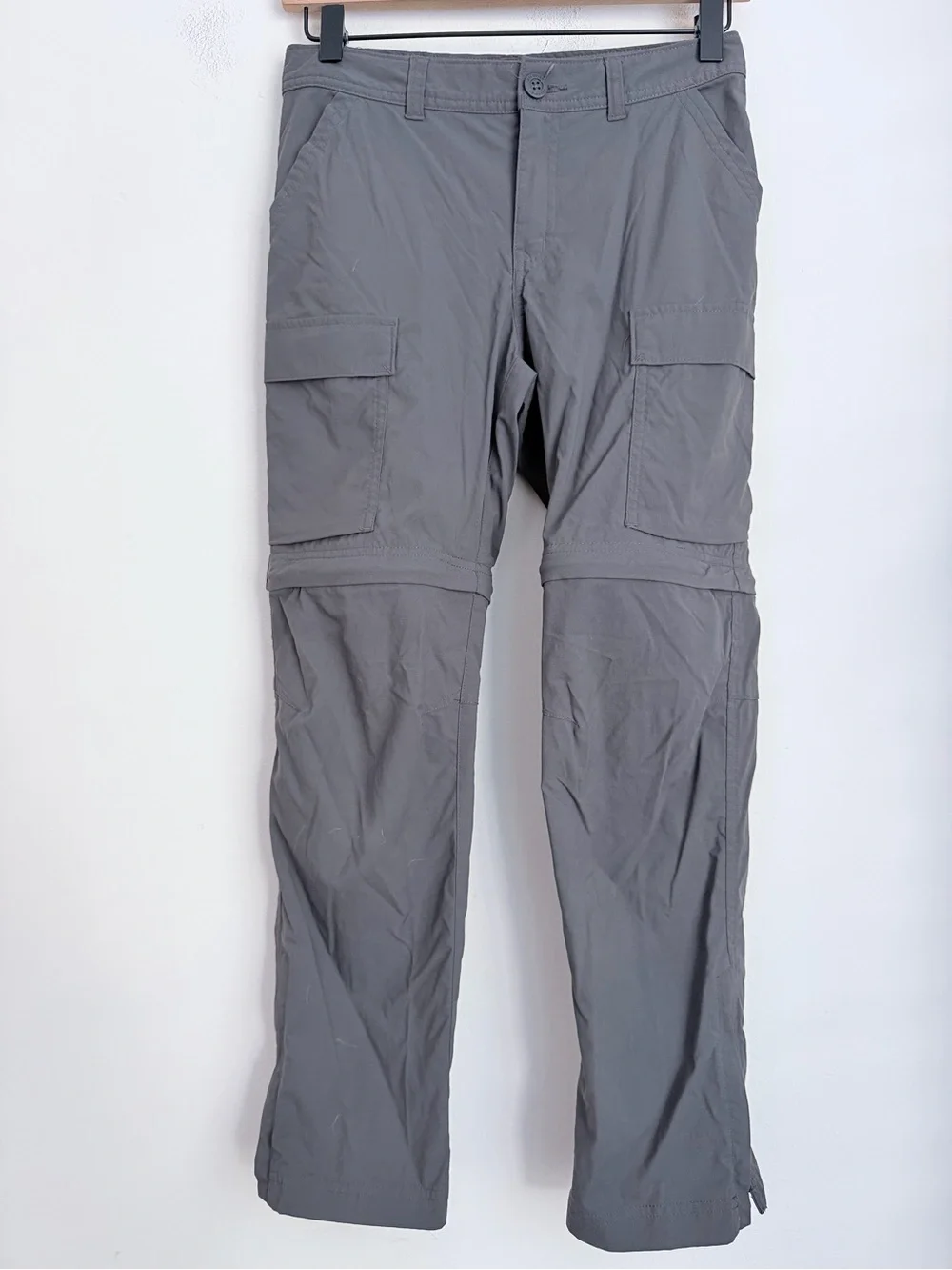 REI Boys Convertible Pants M 10-12 Asphalt Grey adjustable waist